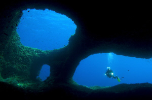 a secret place around Menorca :) by Roland Bach 